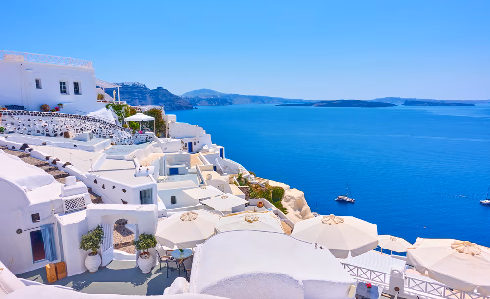 Discovery of the Classic Cyclades: Mykonos, Paros, Naxos & Santorin